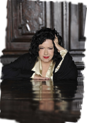 Antonella Ruggiero canta per i 70 anni della Confartigianato
